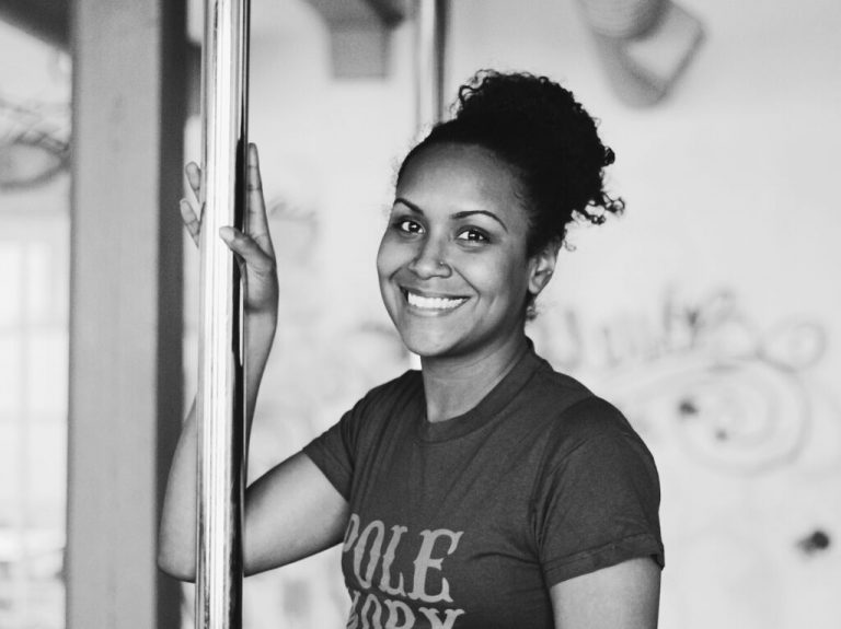 Sonia - Pole & Mobility Specialist